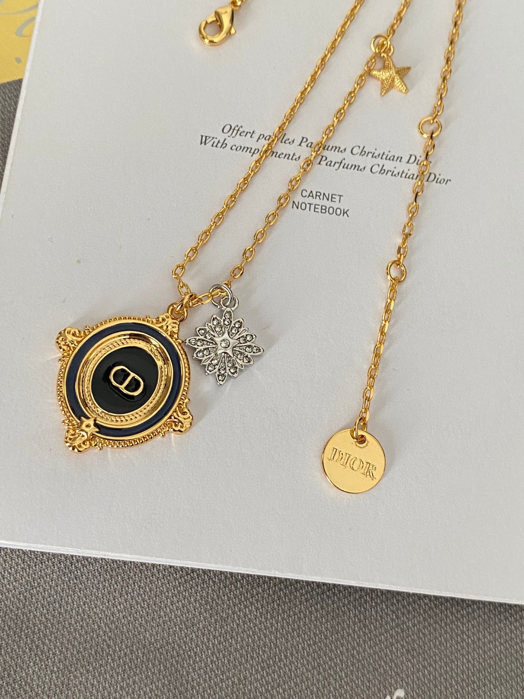 【DIOR】ネックレス、新しいネックレス万能シンプルファッションオーナメント-BRAND OFF
