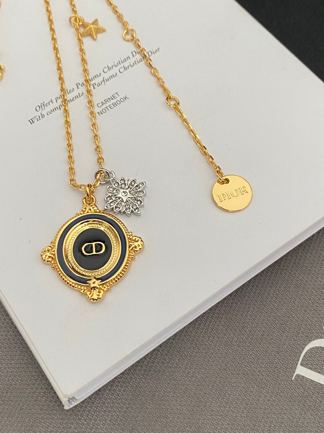 【DIOR】ネックレス、新しいネックレス万能シンプルファッションオーナメント-BRAND OFF
