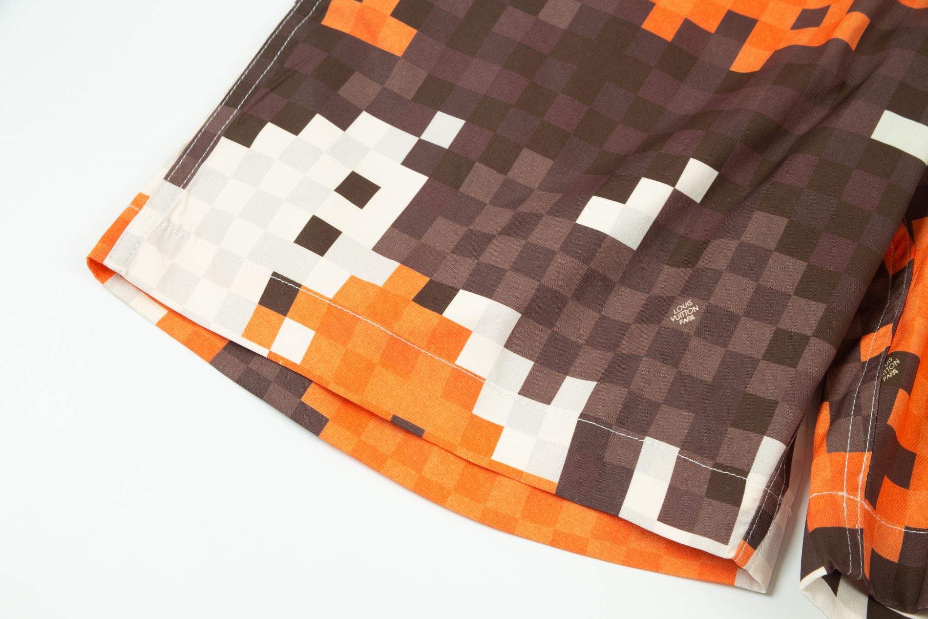 【LOUIS VUITTON  公式旗艦店】ルイヴィトン  ショートパンツご好評に付き再入荷！-BRAND OFF