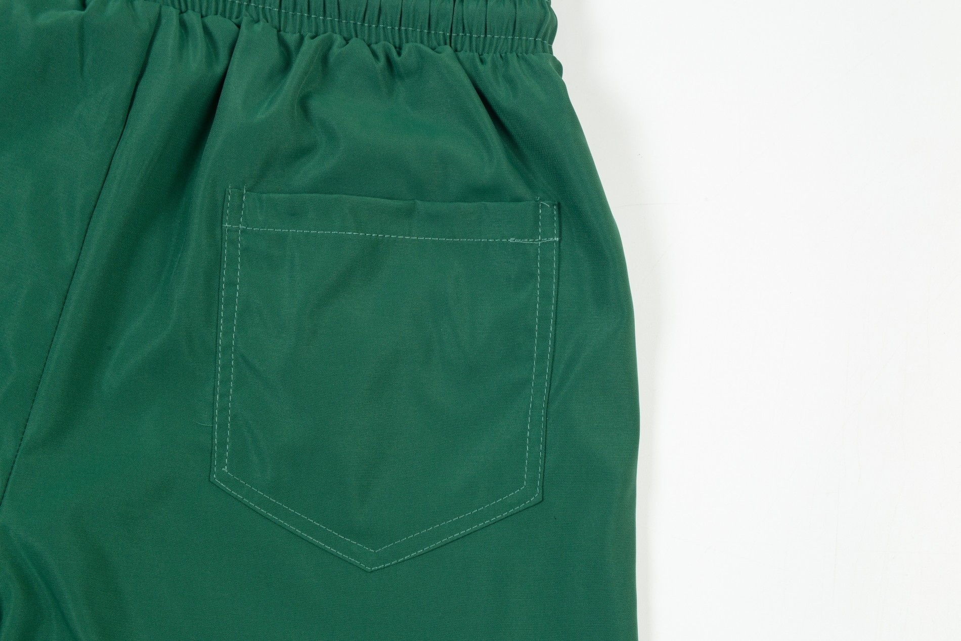 【PRADA  公式旗艦店】プラダ  ショートパンツ  ご好評に付き再入荷！-BRAND OFF