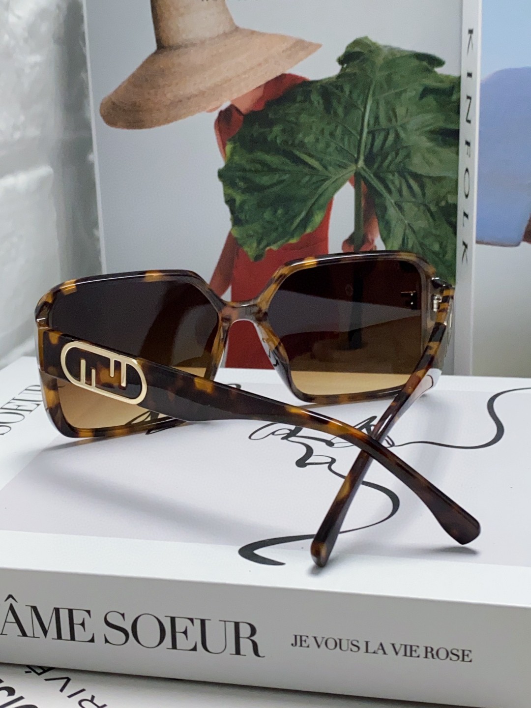 FENDI(フェンディ) サングラス-BRAND OFF