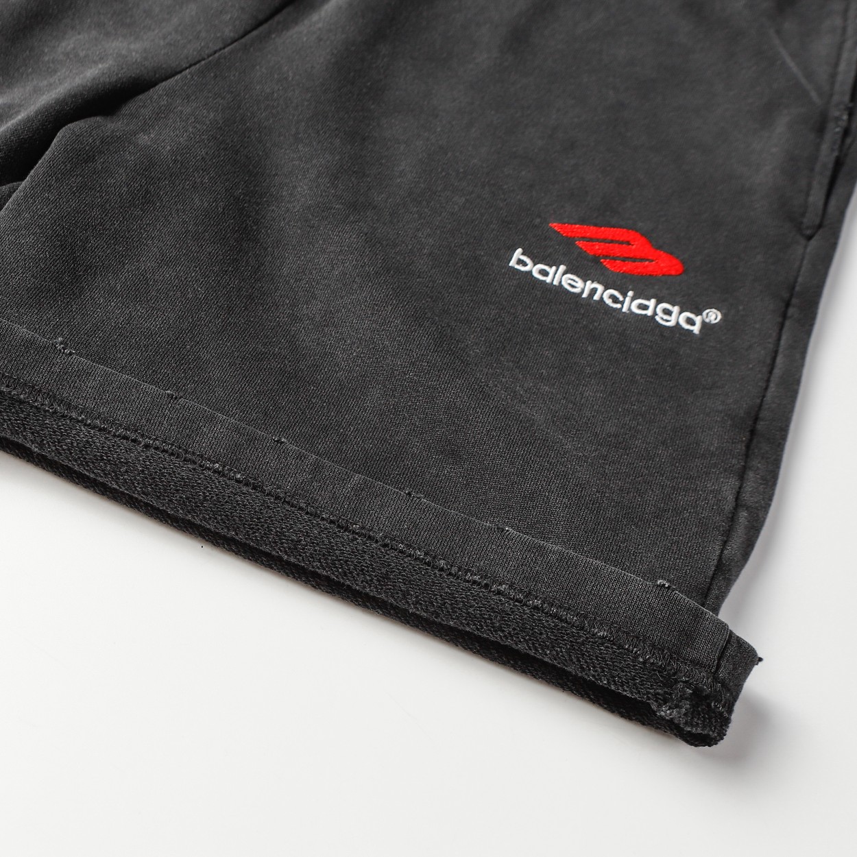 【BALENCIAGA  公式旗艦店】バレンシアガ  ショートパンツご好評に付き再入荷 240717-BRAND OFF