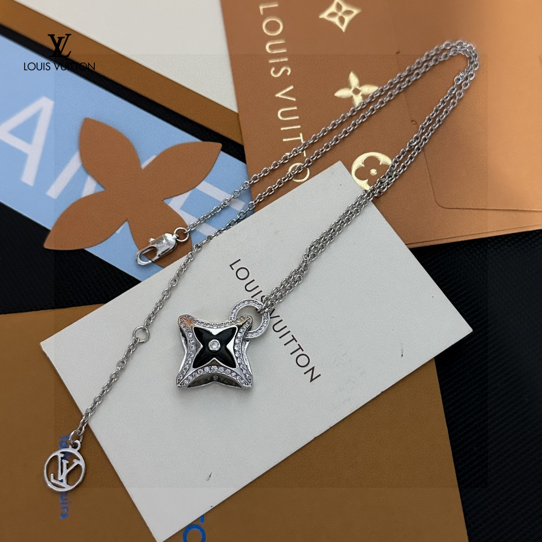 【LOUIS VUITTON】ネックレス、新しいネックレス万能シンプルファッションオーナメント  2472-BRAND OFF