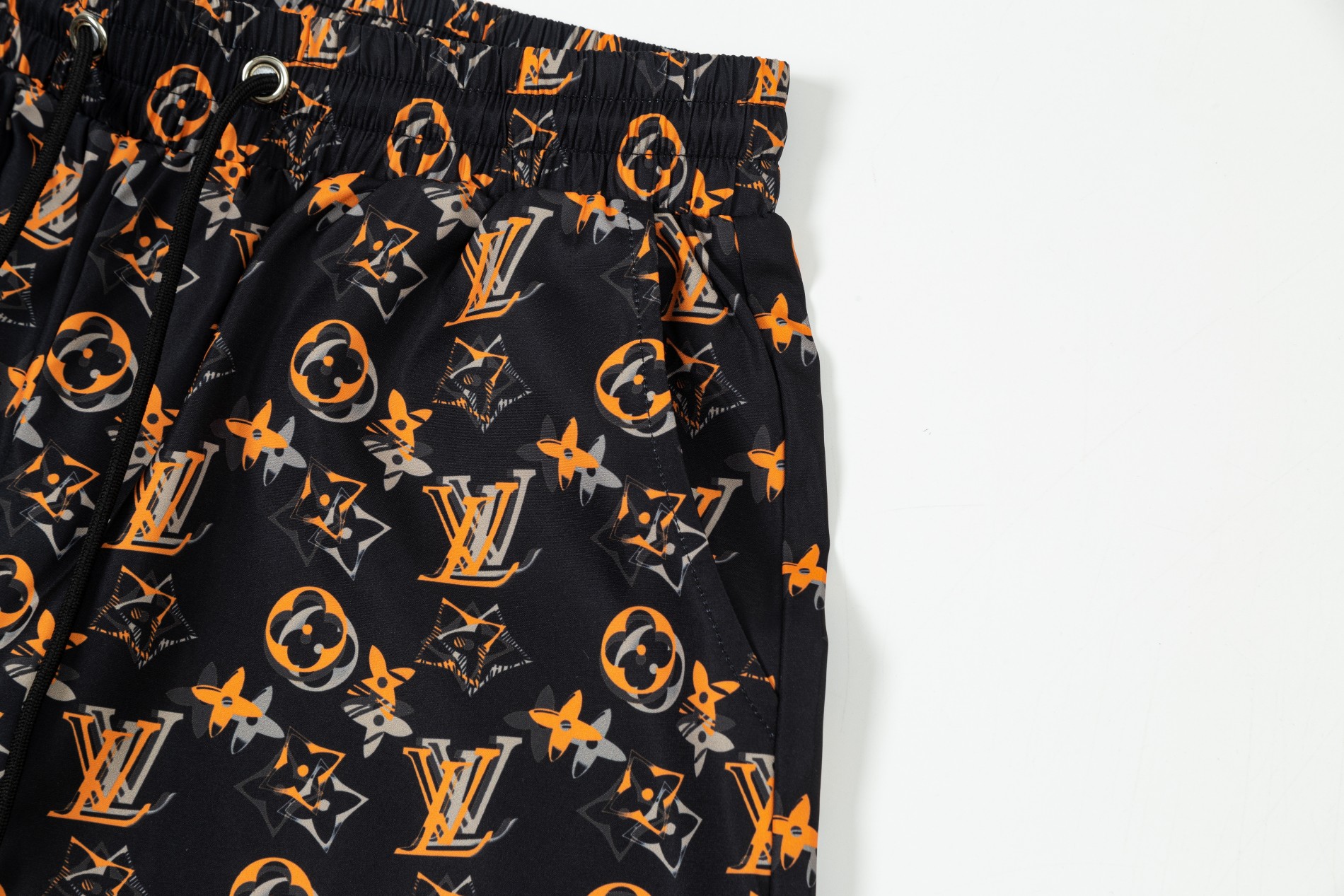【LOUIS VUITTON  公式旗艦店】ルイヴィトン  ショートパンツ  ご好評に付き再入荷！-BRAND OFF