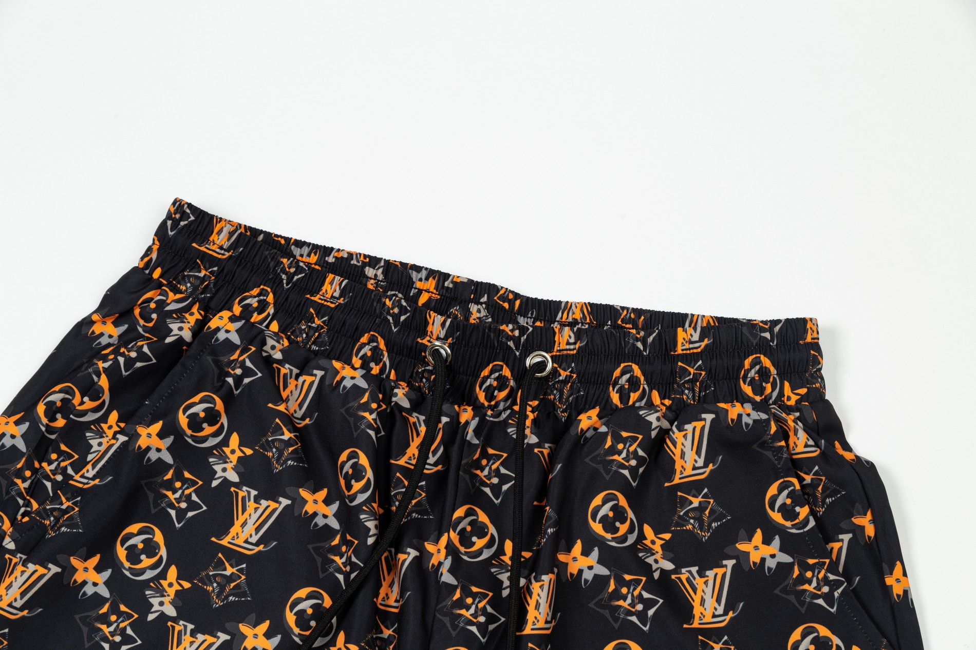 【LOUIS VUITTON  公式旗艦店】ルイヴィトン  ショートパンツ  ご好評に付き再入荷！-BRAND OFF