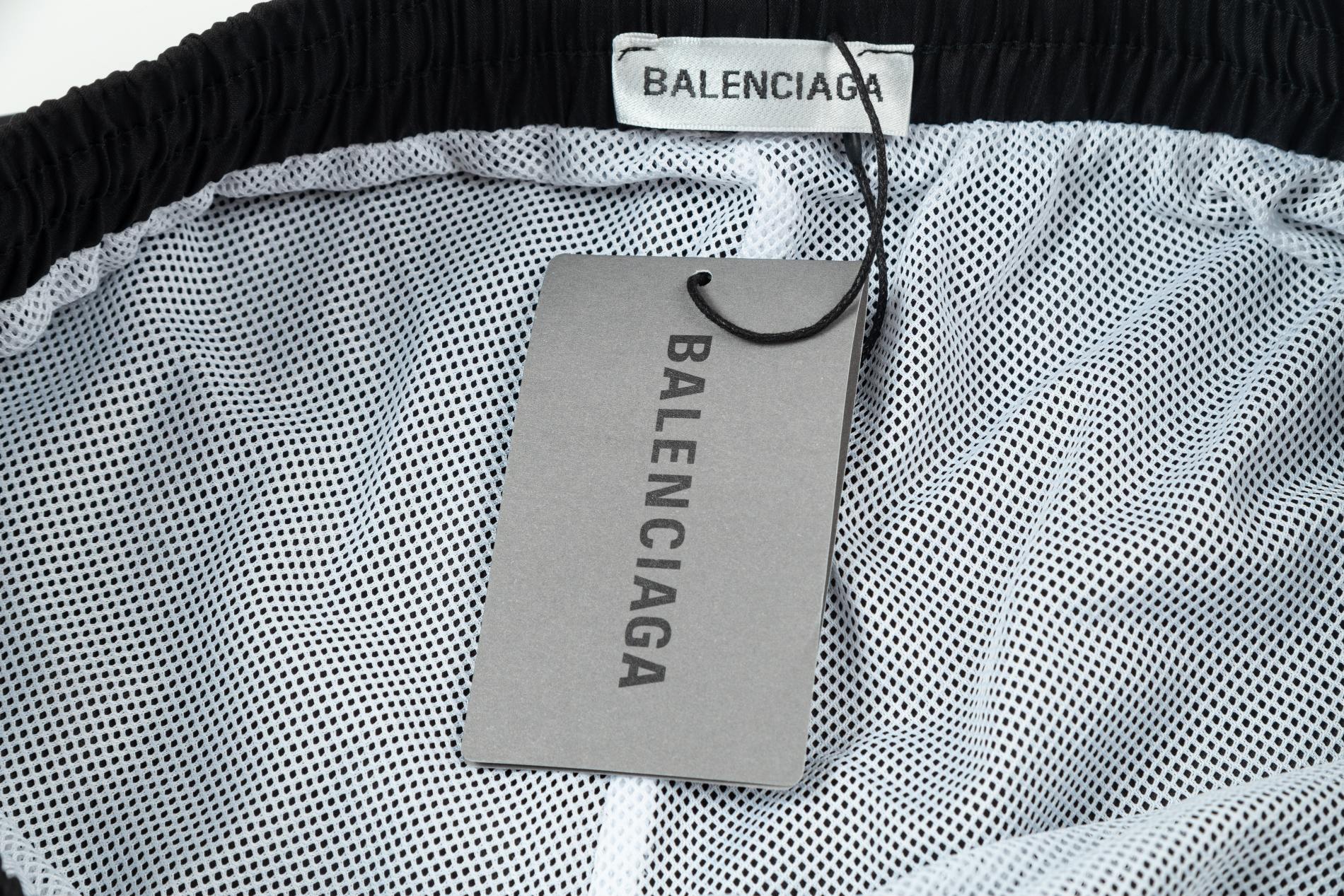 【BALENCIAGA  公式旗艦店】バレンシアガ   ショートパンツ  ご好評に付き再入荷！-BRAND OFF