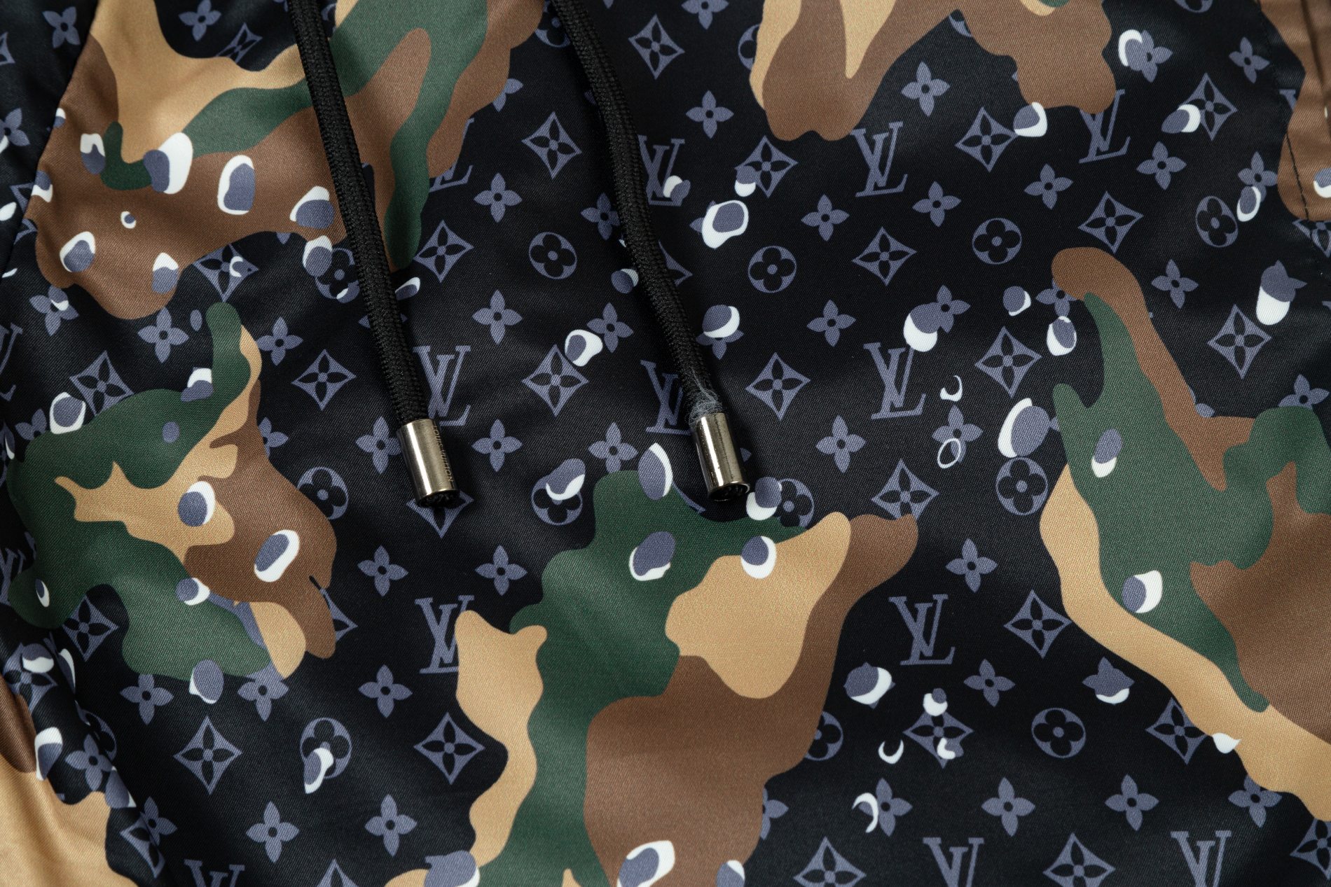 【LOUIS VUITTON  公式旗艦店】ルイヴィトン  ショートパンツご好評に付き再入荷 24613-BRAND OFF