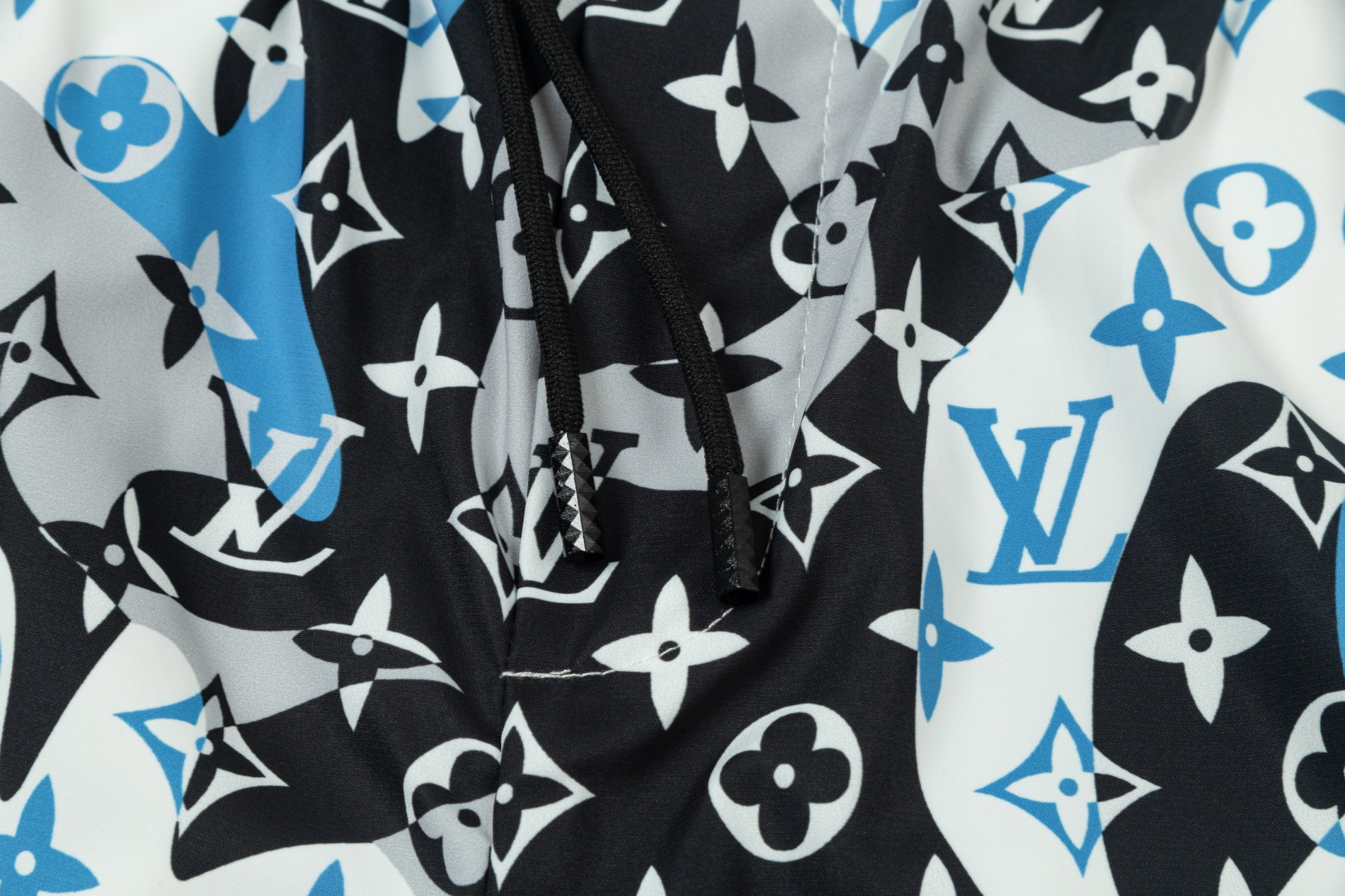 【2026】LV【LOUIS VUITTON  公式旗艦店】ルイヴィトン  ショートパンツご好評に付き再入荷 24613-BRAND OFF