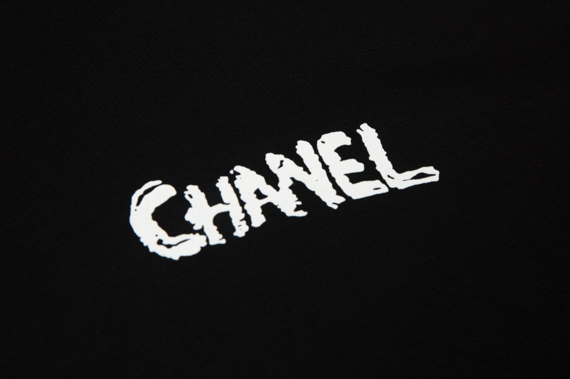 【2026】【CHANEL 公式旗艦店】シャネル  Tシャツ ご好評に付き再入荷！24613-BRAND OFF