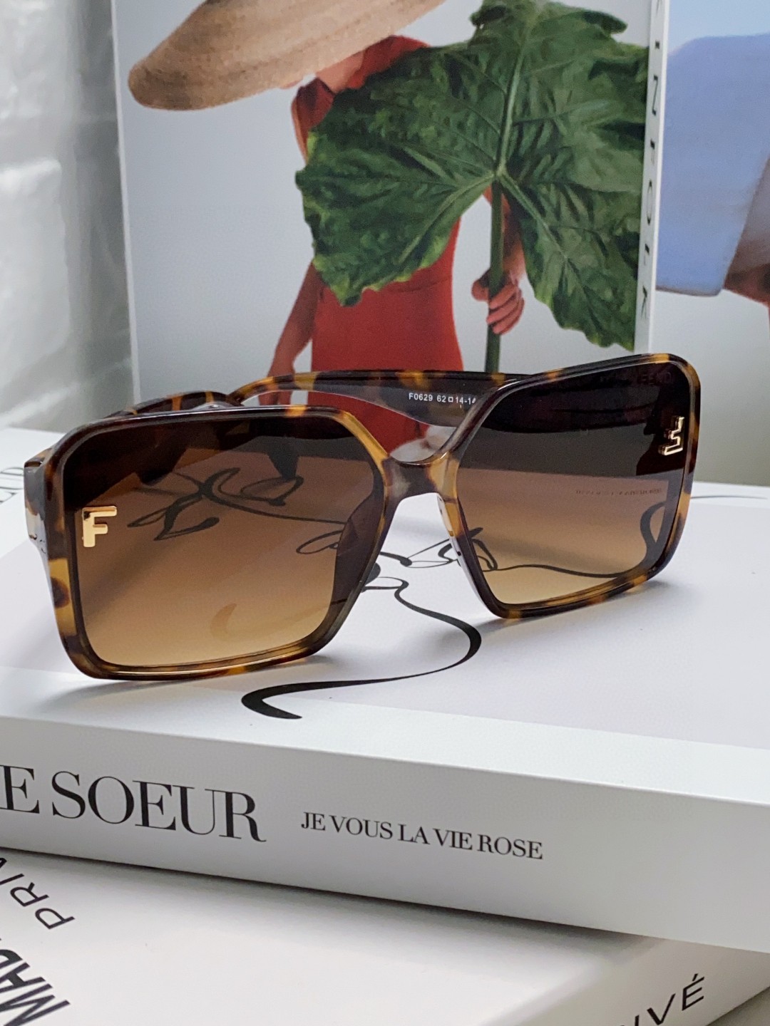 FENDI(フェンディ ) サングラス 24706-BRAND OFF