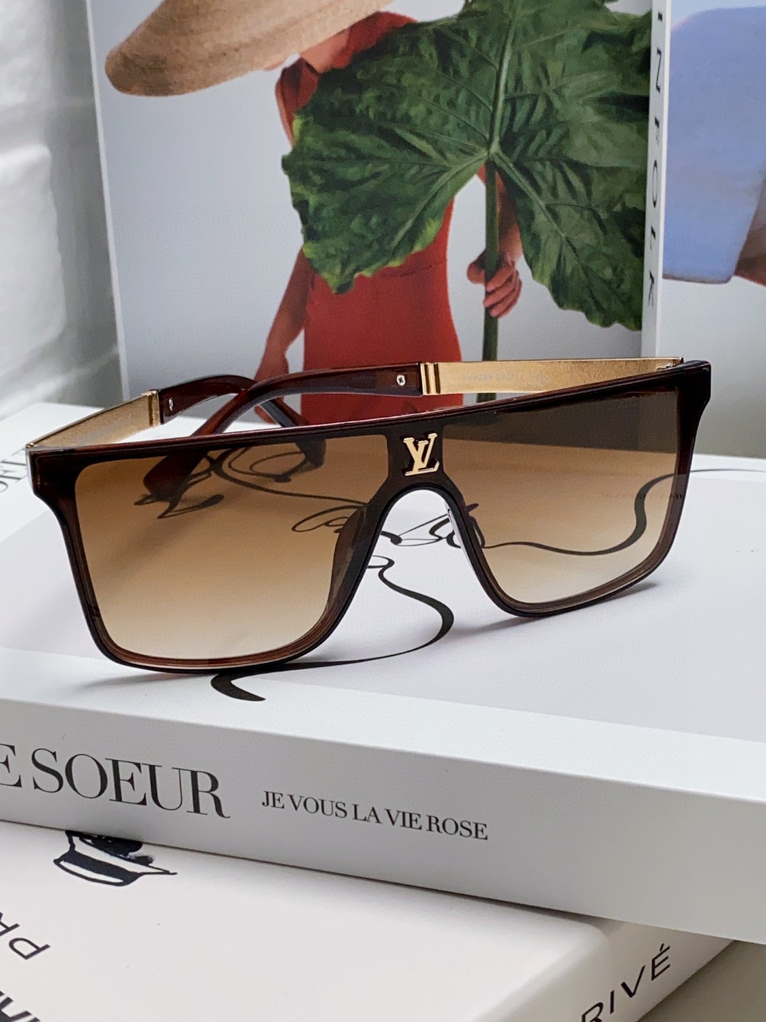 【2026】LV LOUIS VUITTON(ルイヴィトン) サングラス 24706-BRAND OFF