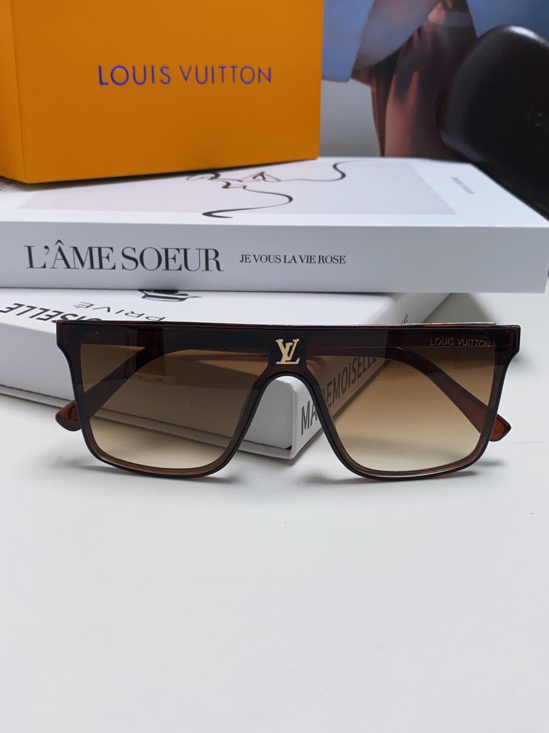 【2026】LV LOUIS VUITTON(ルイヴィトン) サングラス 24706-BRAND OFF