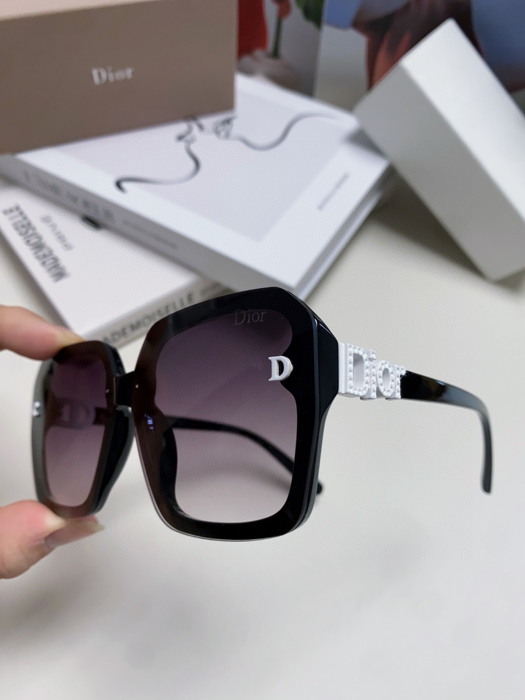 【2026】DIOR(  ディオール ) サングラス 24705-BRAND OFF