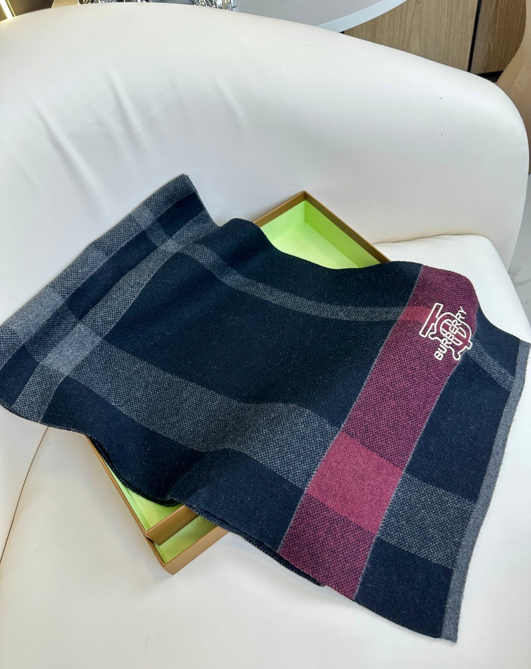 【BURBERRY公式旗艦店】バーバリー スカーフ 限定発売 送料無料-BRAND OFF