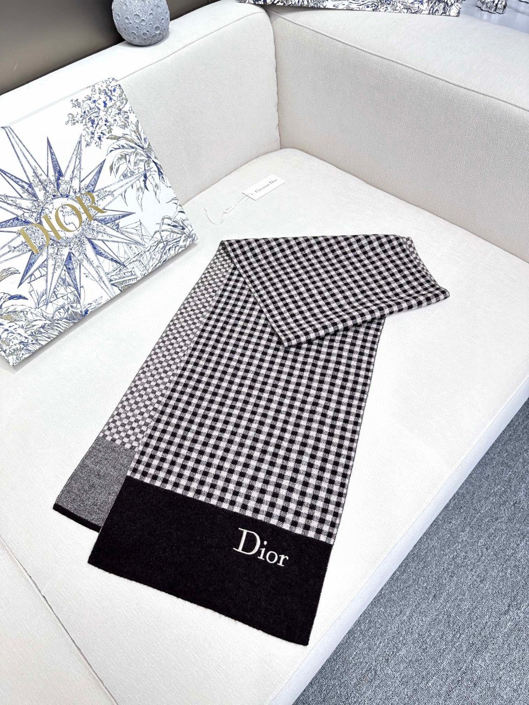 【DIOR  ディオール 】スカーフ32*180cm  241108-BRAND OFF