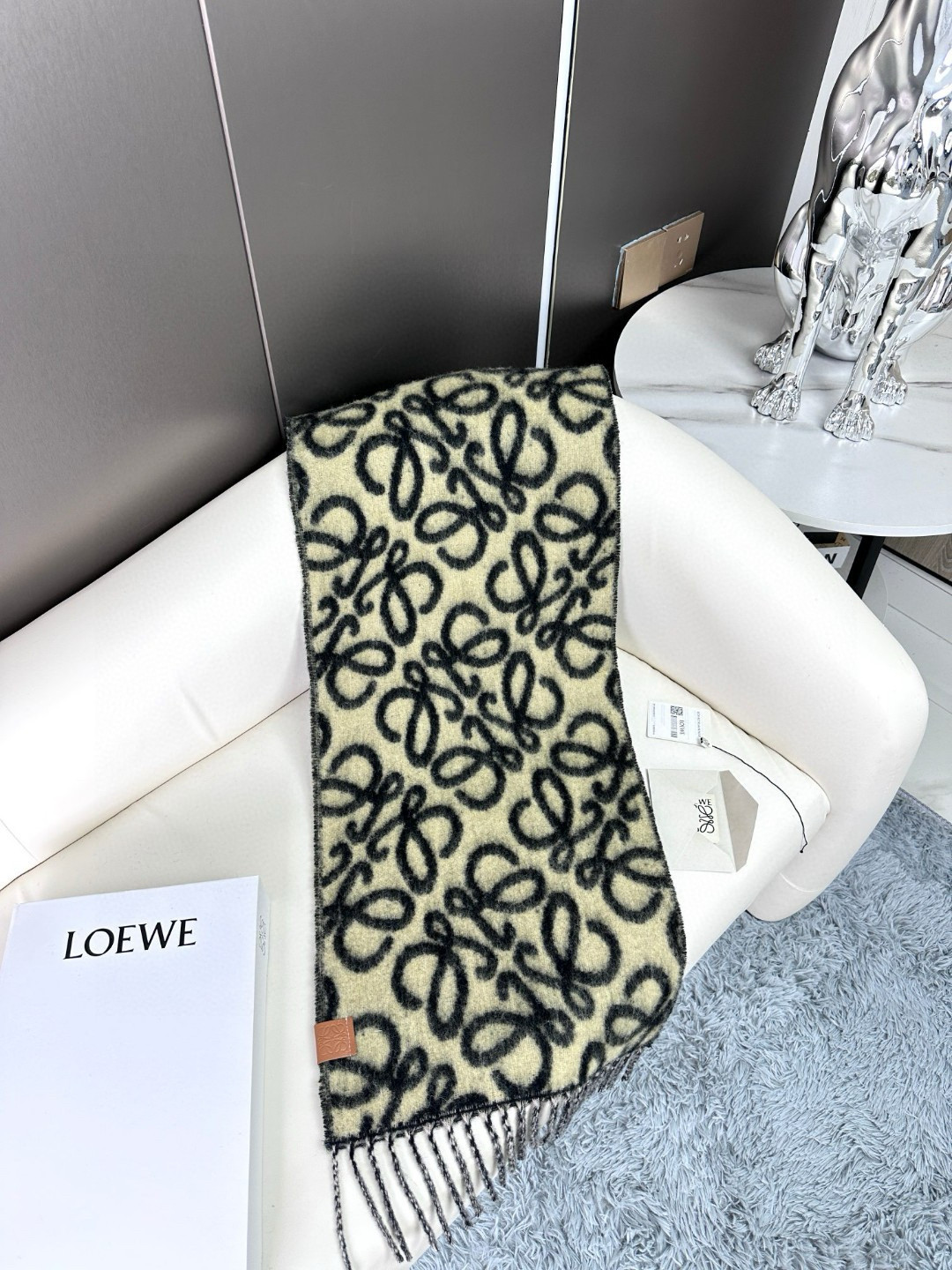 【LOEWE ロエベ】スカーフ 30*180CM   241109-BRAND OFF