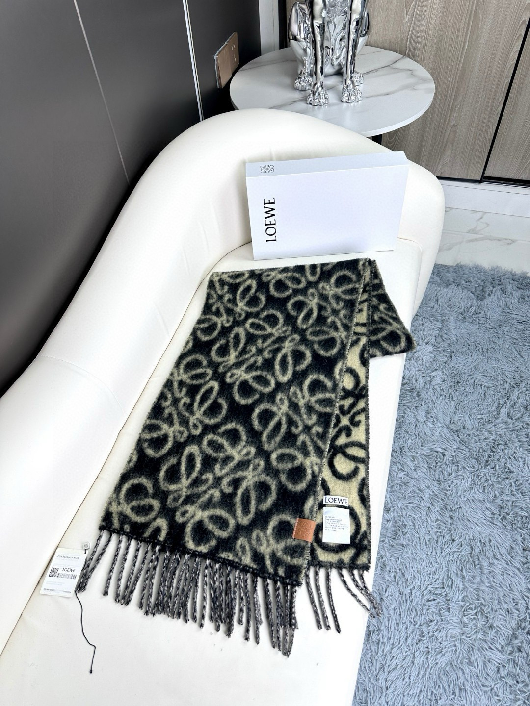 【LOEWE ロエベ】スカーフ 30*180CM   241109-BRAND OFF