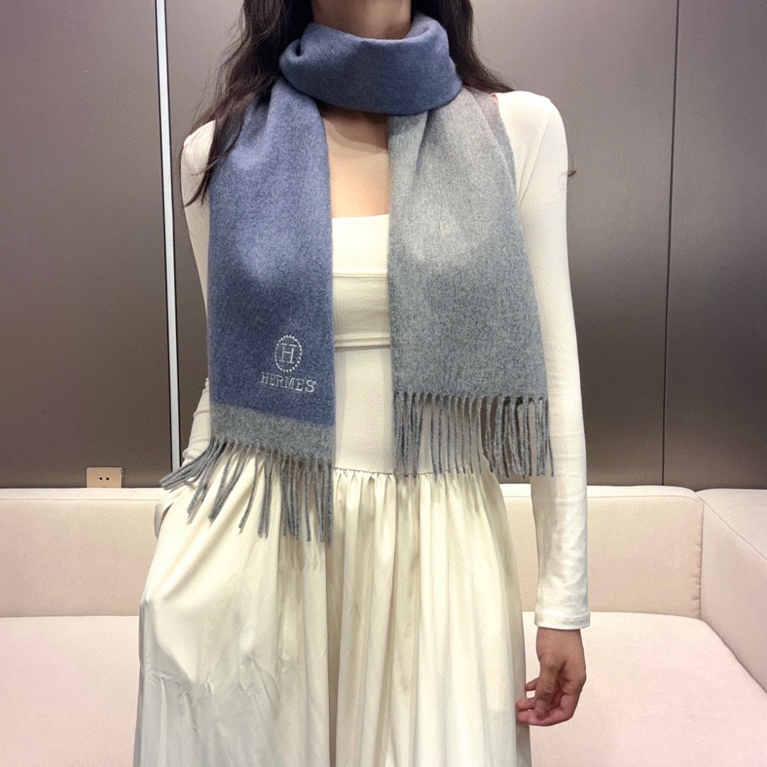 【HERMES エルメス 】スカーフ   30*180CM  241109-BRAND OFF