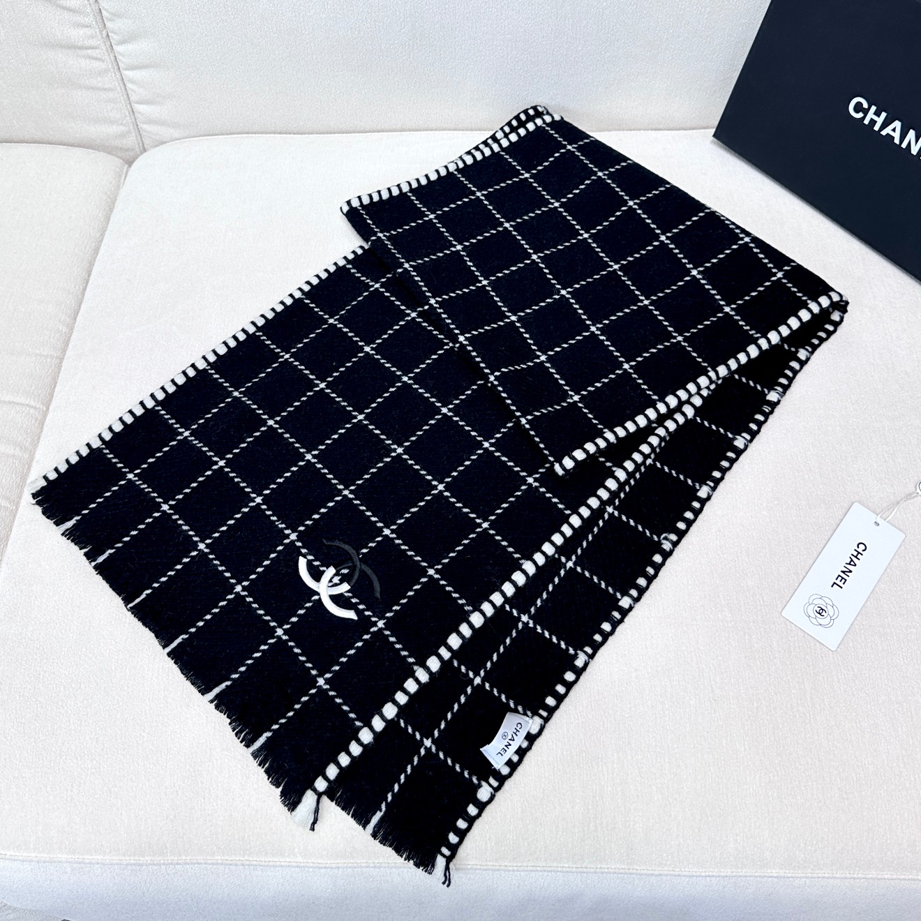 【CHANEL  シャネル 】スカーフ38*185CM 241107-BRAND OFF