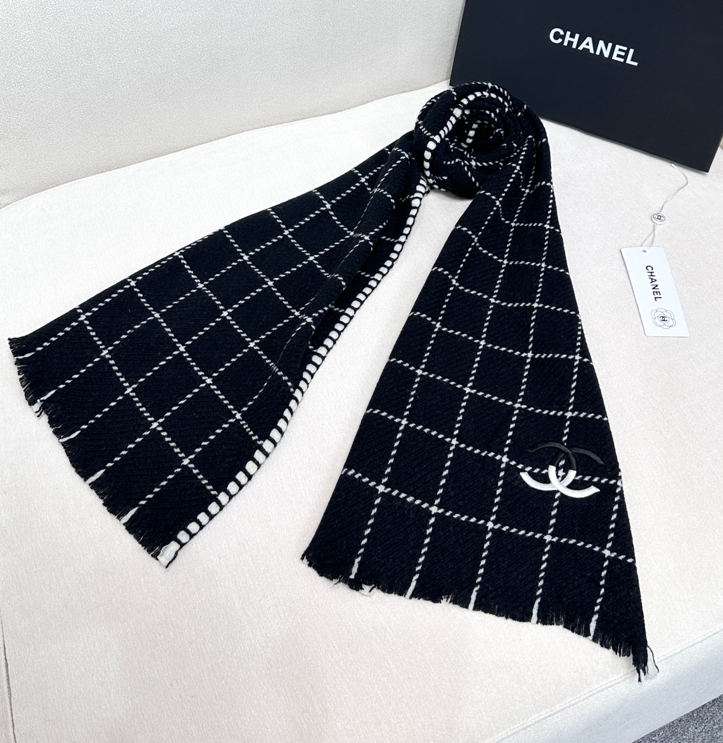 【CHANEL  シャネル 】スカーフ38*185CM 241107-BRAND OFF
