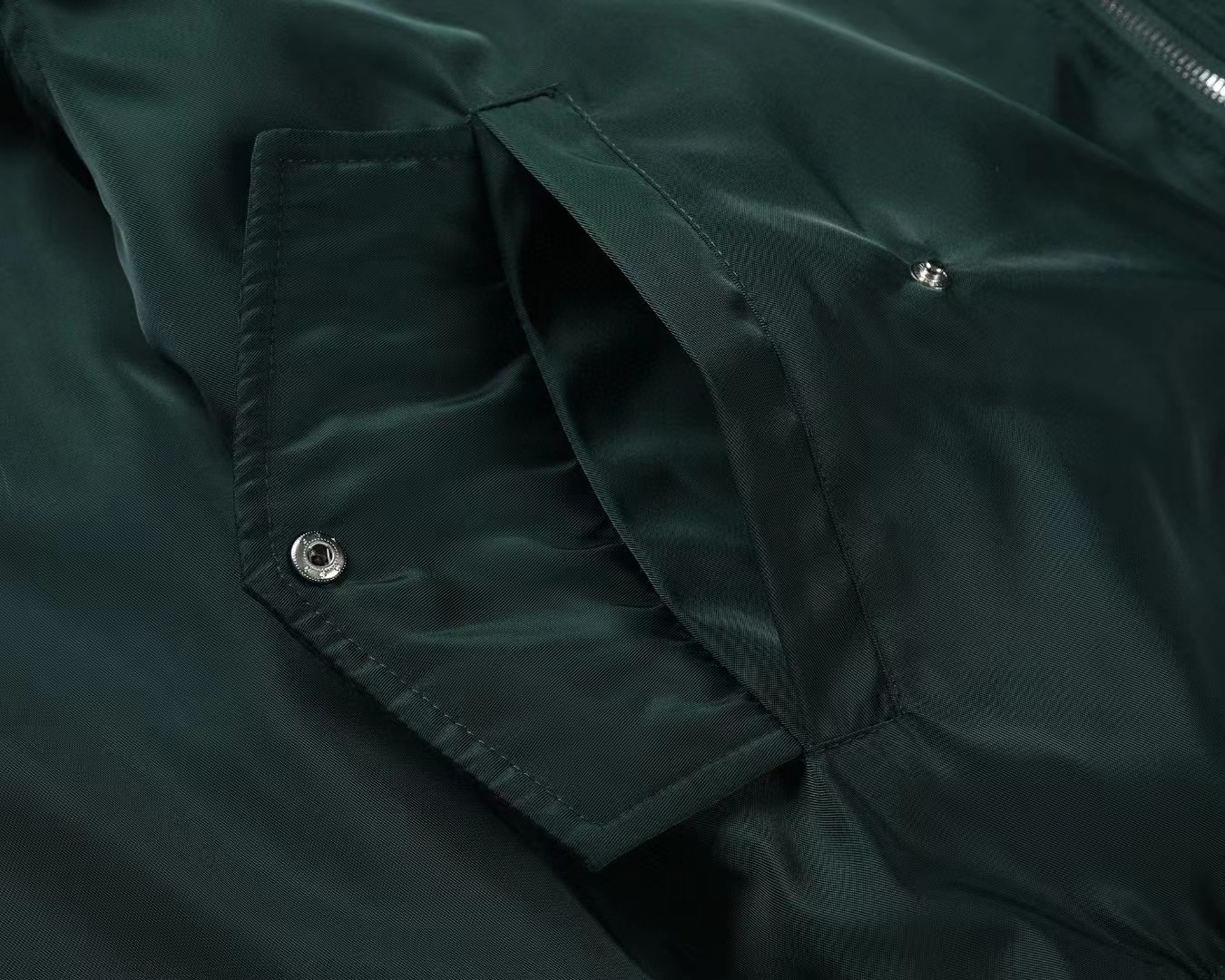 【GUCCI公式旗艦店】グッチ ジャケット ご好評に付き再入荷！-BRAND OFF
