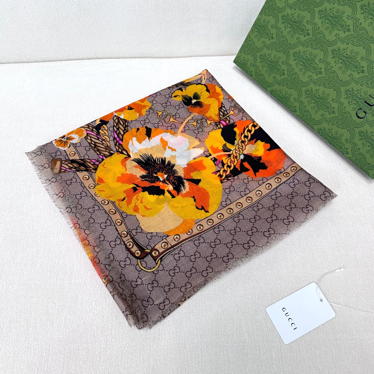 【GUCCI グッチ】スカーフ140*140CM  241108-BRAND OFF
