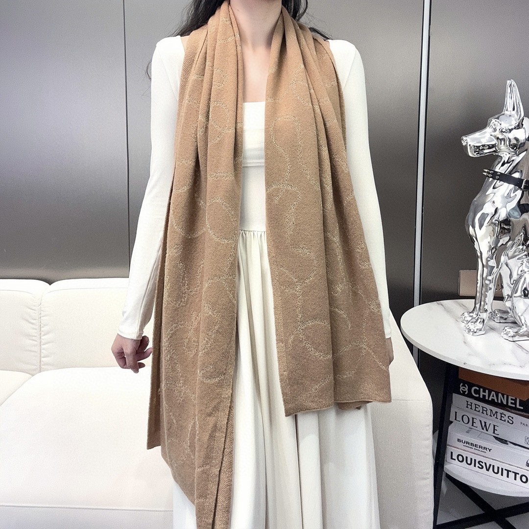 【CELINE セリーヌ】スカーフ  62*195CM  241108-BRAND OFF