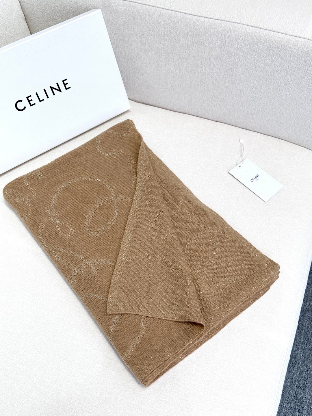 【CELINE セリーヌ】スカーフ  62*195CM  241108-BRAND OFF