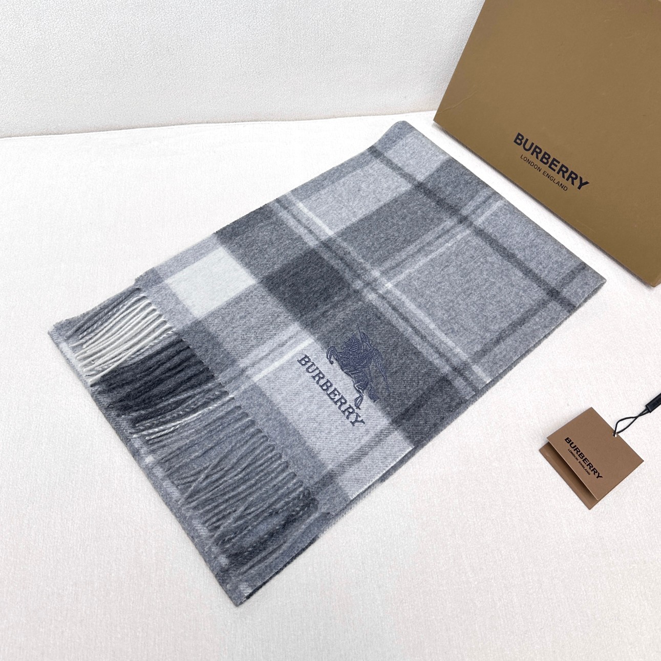 【BURBERRY  バーバリー】スカーフ30*180CM  241108-BRAND OFF