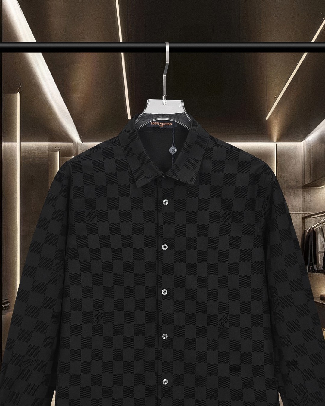 【LOUIS VUITTON】（ルイヴィトン）長袖シャツ、ご好評に付き再入荷！-BRAND OFF