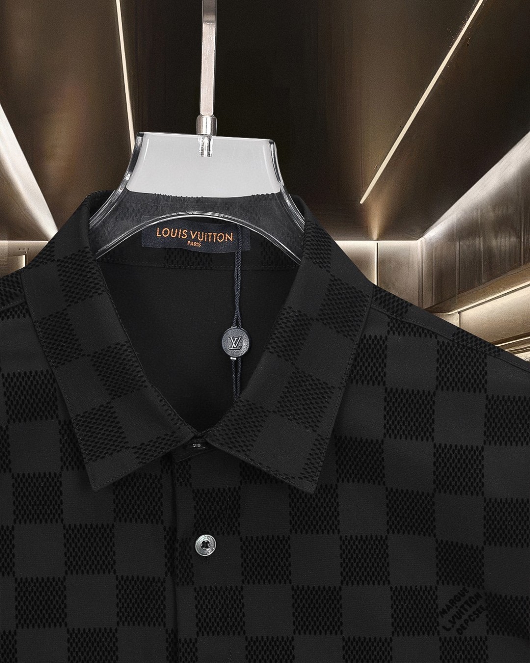 【LOUIS VUITTON】（ルイヴィトン）長袖シャツ、ご好評に付き再入荷！-BRAND OFF