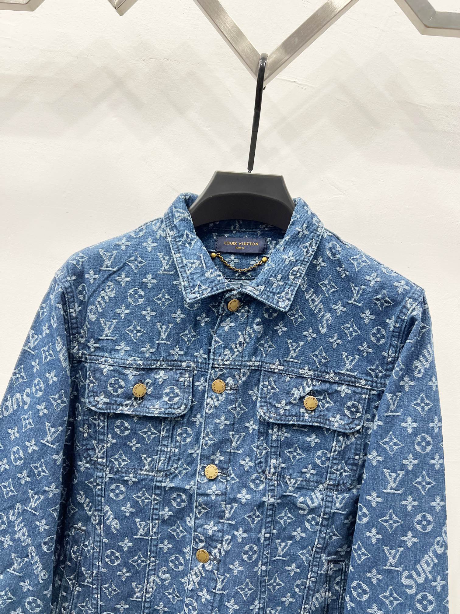 【LOUIS VUITTON x SUPREME】デニムジャケット ご好評に付き再入荷！-BRAND OFF