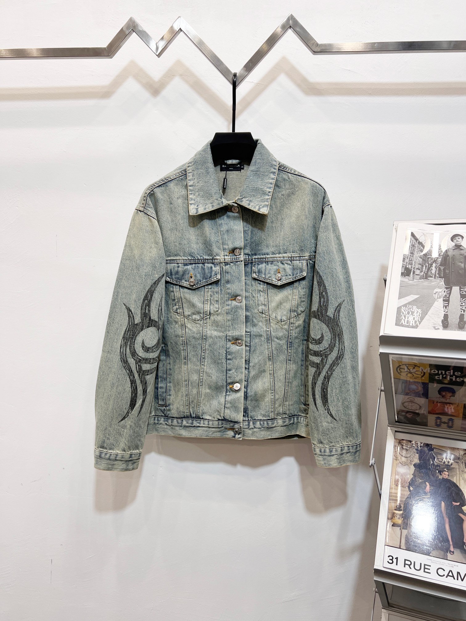 【BALENCIAGA】バレンシアガ デニムジャケット ご好評に付き再入荷！-BRAND OFF