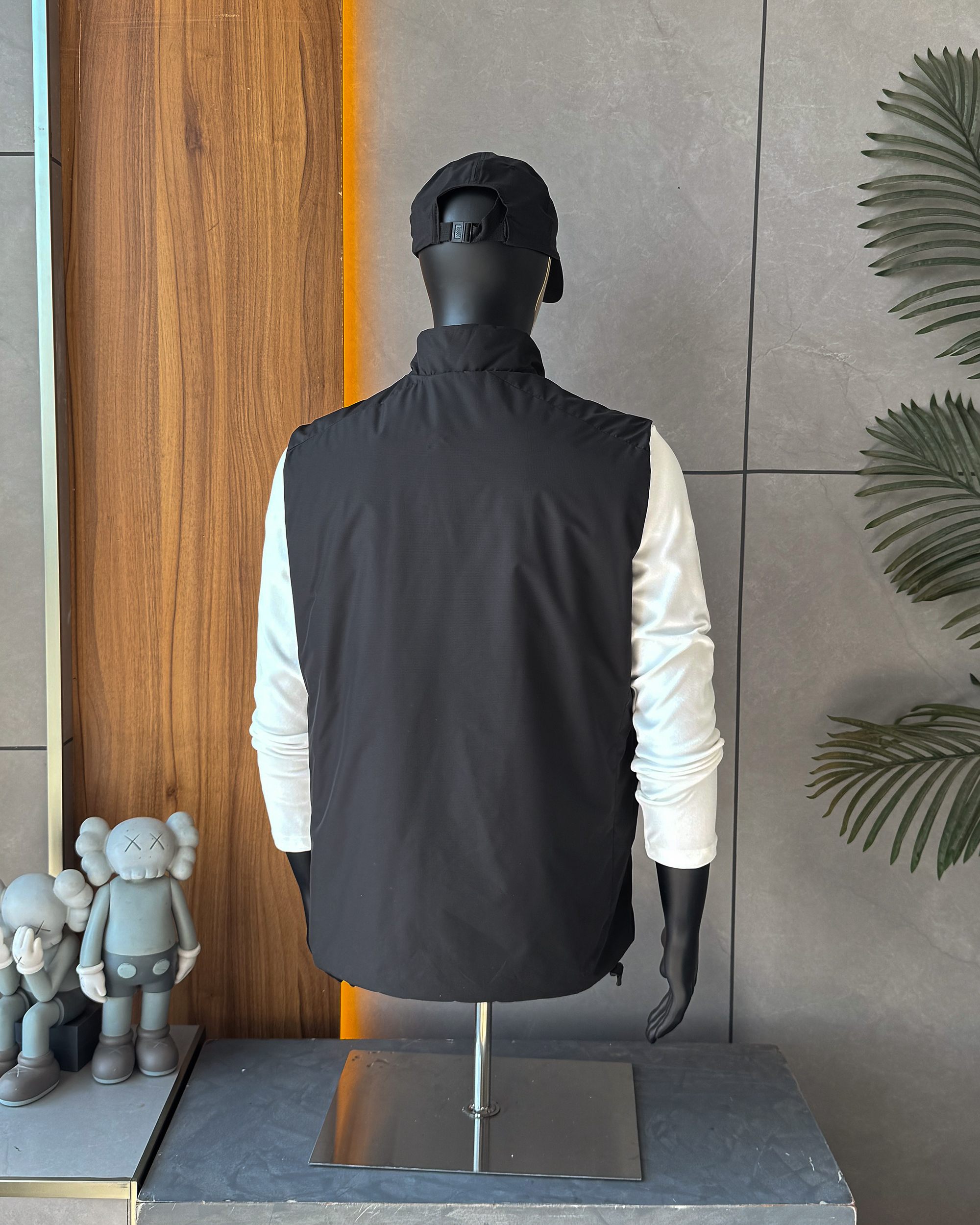 【ARC'TERYX旗艦店】ダウンベスト 男女兼用 ご好評に付き再入荷！-BRAND OFF