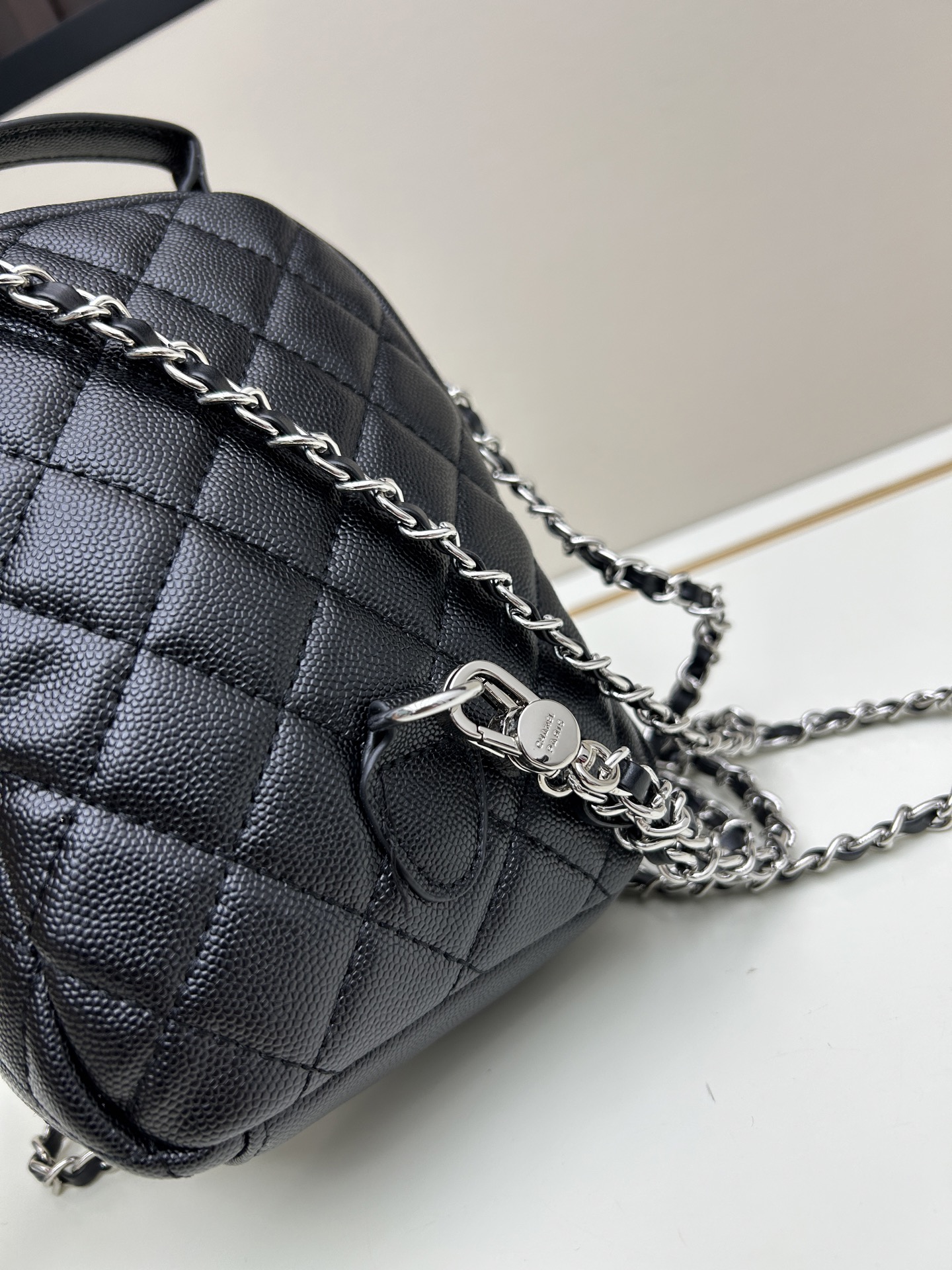 【CHANEL公式旗艦店】シャネル MINI 24C 小さいバッグ バックパック-BRAND OFF
