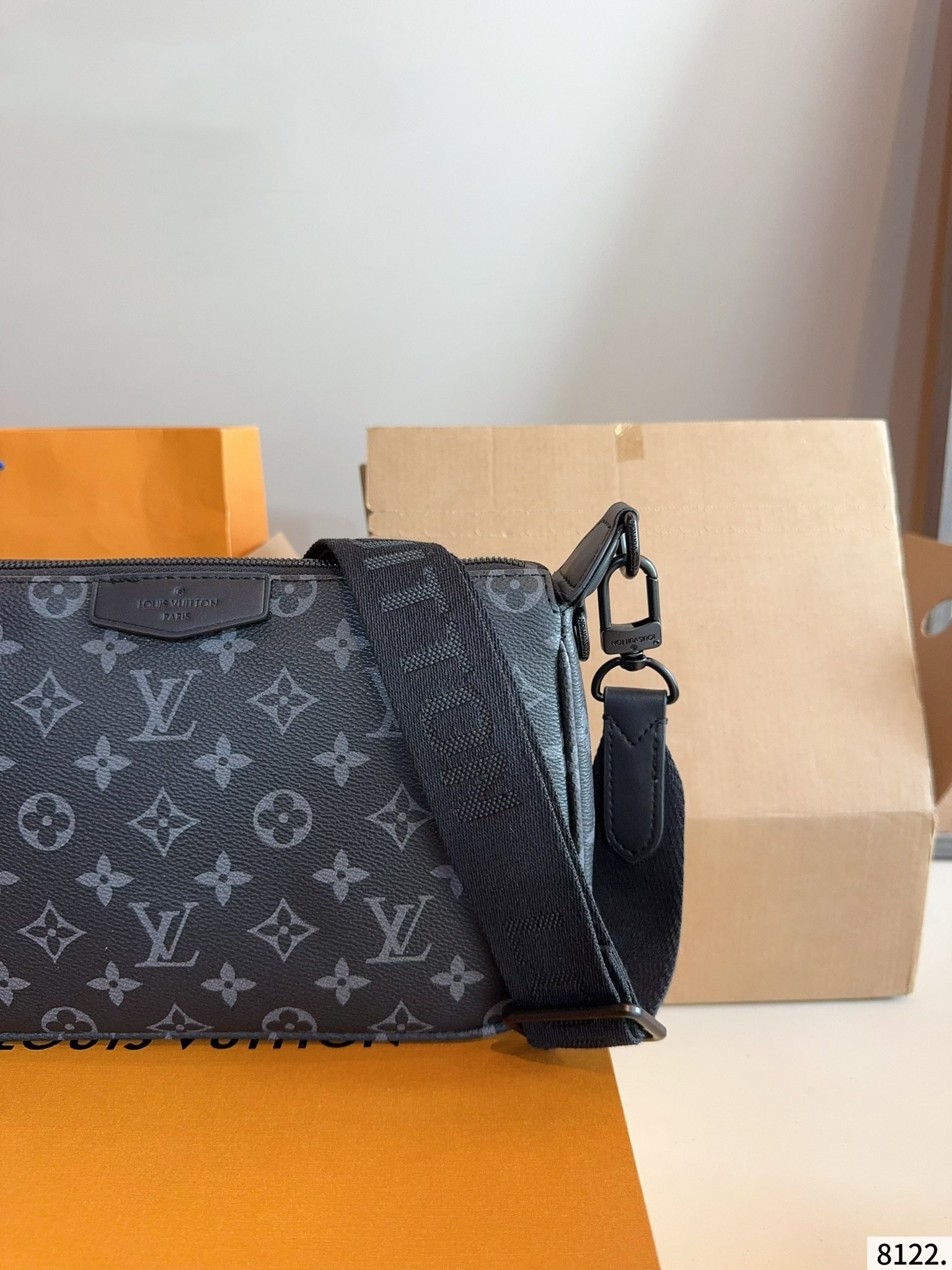 大人気定番商品★LOUIS VUITTON ルイヴィトン メッセンジャーバッグ M11741-BRAND OFF