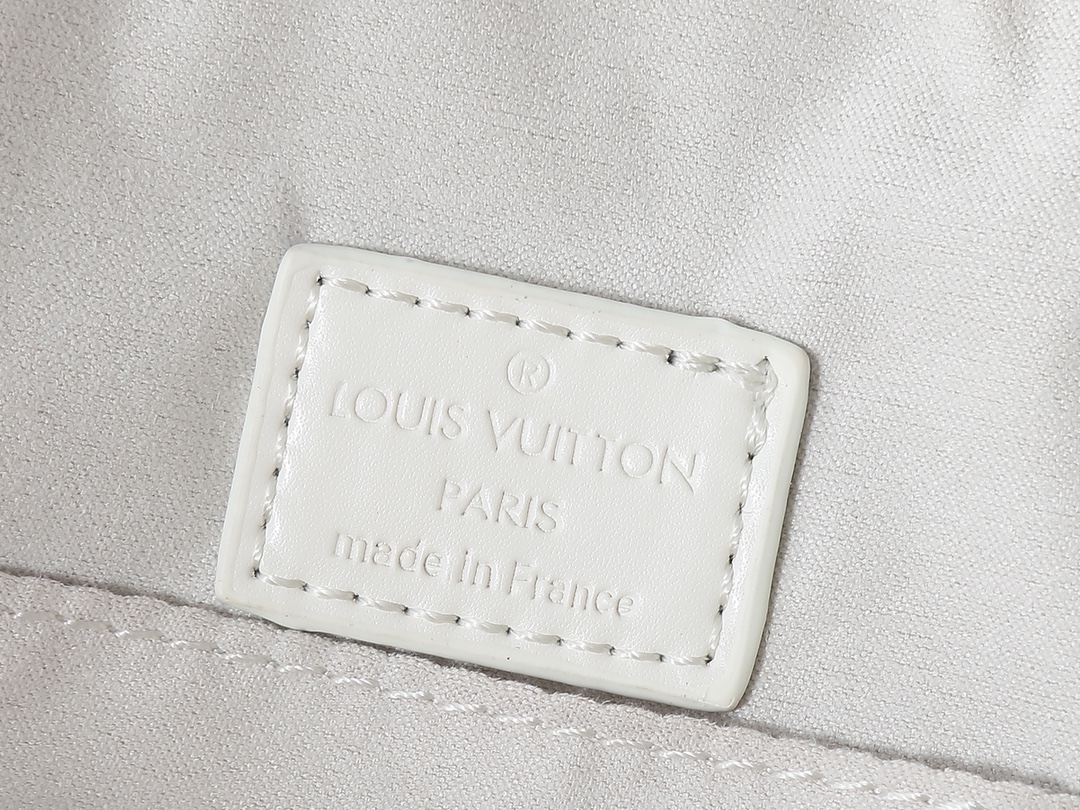 LOUIS VUITTON（ルイヴィトン）Alma BB クロスボディバッグ-BRAND OFF