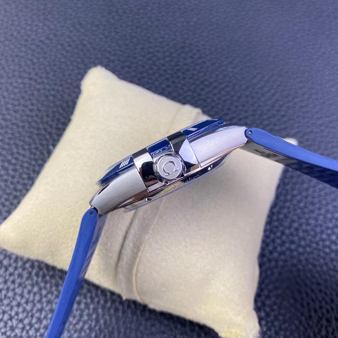 Omega Constellation Co-Axial Master Chronometer 131.33.41.21.04.001-BRAND OFF