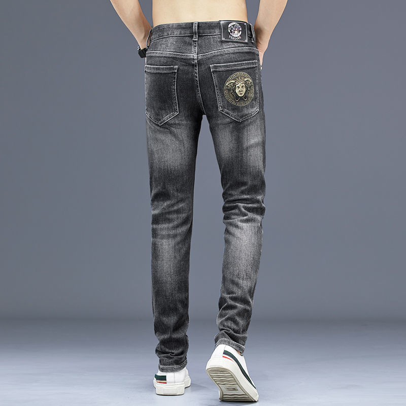 【VERSACE公式旗艦店】ご好評に付き再入荷！！-BRAND OFF