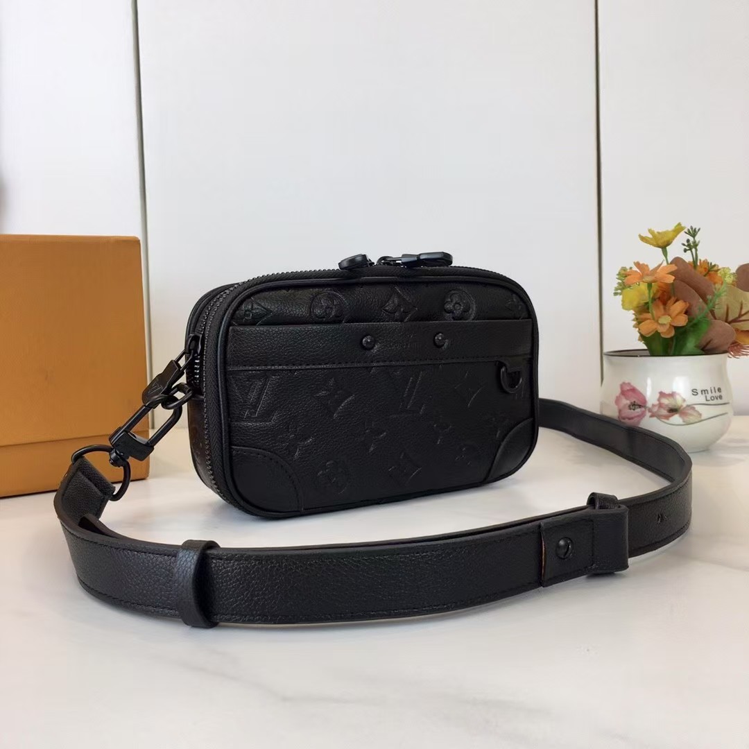 【LOUIS VUITTON旗艦店】ルイヴィトン NANO ALPHA ミニショルダーバッグ M82544-BRAND OFF