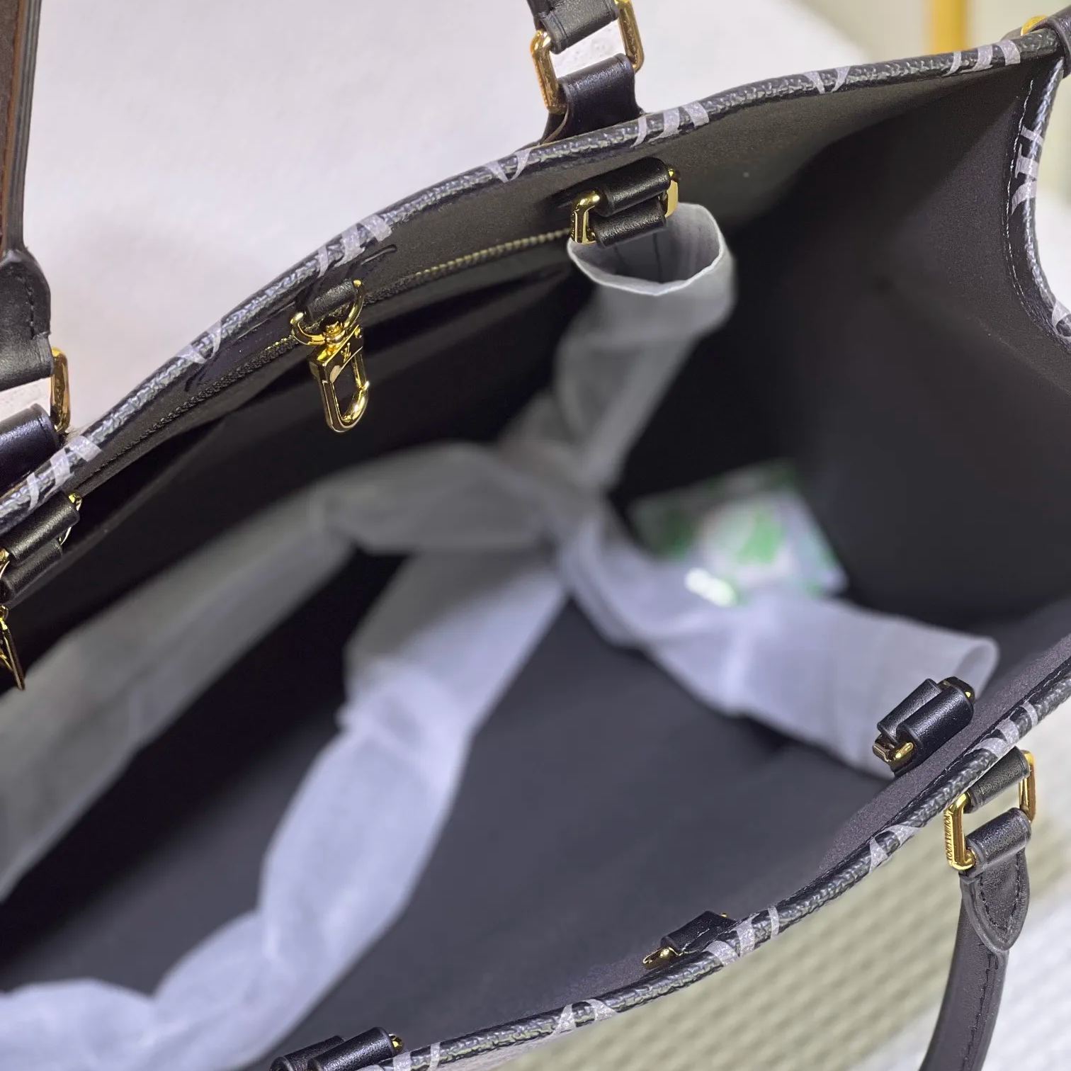 ☆Louis Vuitton☆ONTHEGO ミディアム ハンドバッグ M46542-BRAND OFF