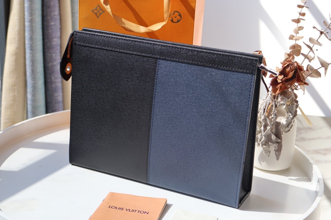 LOUIS VUITTON（ルイヴィトン）クラッチバッグ 27x21x6 cm-BRAND OFF