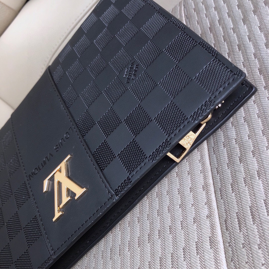 LOUIS VUITTON（ルイヴィトン）クラッチバッグ-BRAND OFF