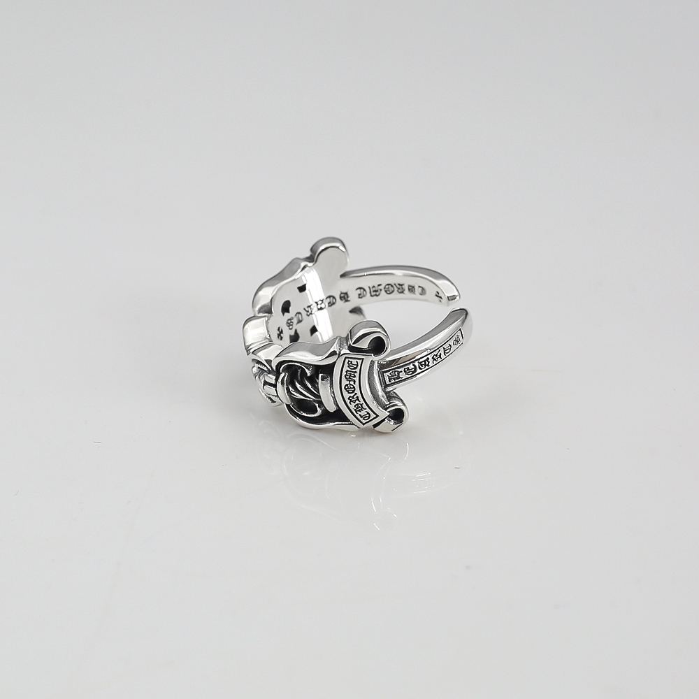 【Chrome Hearts】  男性と女性のためのクロエハートファッションパーソナリティリング-BRAND OFF