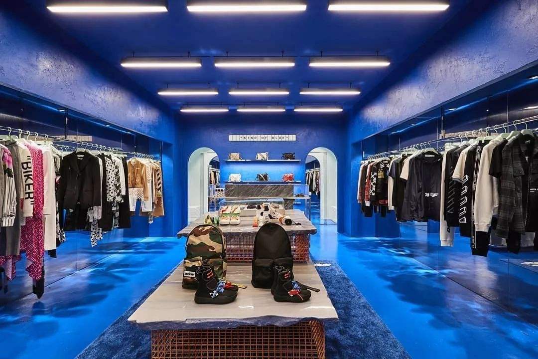 【OFF-WHITE公式旗艦店】パーカー 男女兼用、ご好評に付き再入荷！！-BRAND OFF