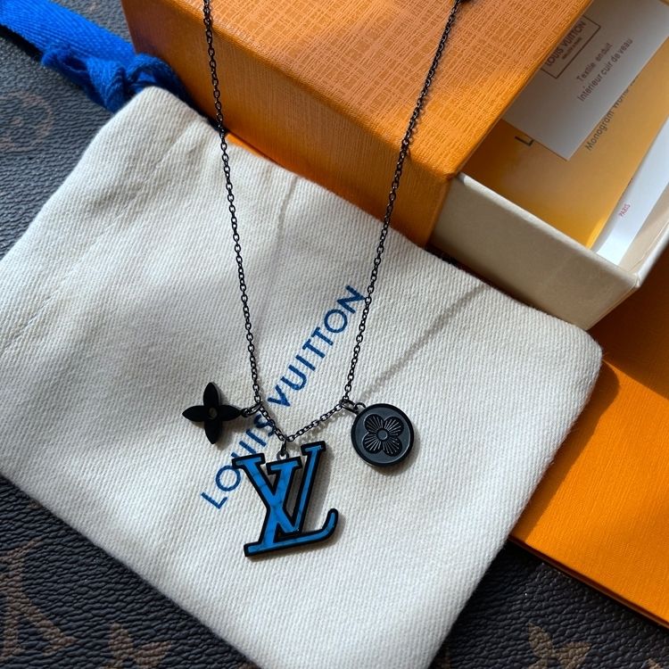 LOUIS VUITTON（ルイヴィトン）ネックレス-BRAND OFF