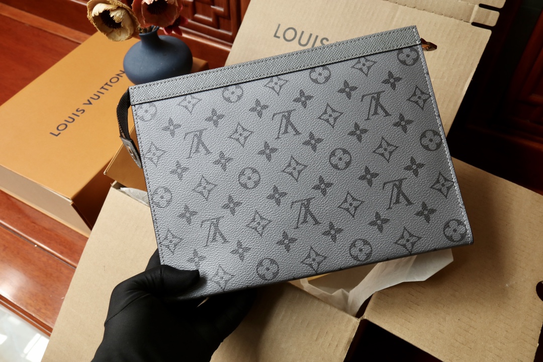 LOUIS VUITTON（ルイヴィトン）Pochette Voyage クラッチバッグ M30840-BRAND OFF