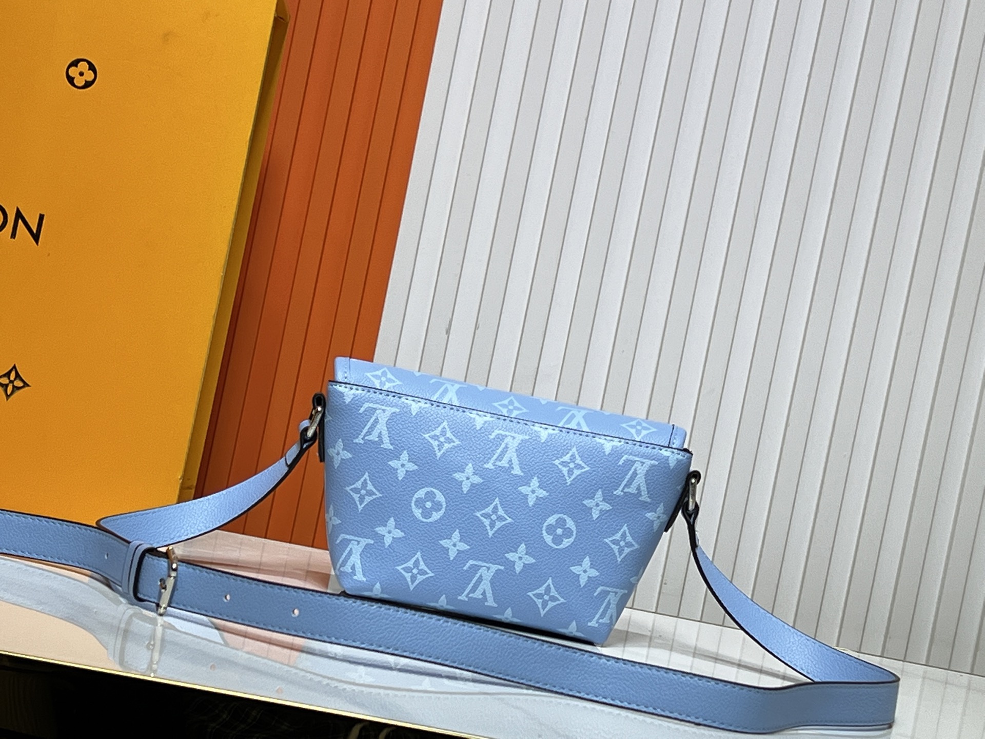 LOUIS VUITTON ルイヴィトン PULSE ショルダーバッグ M14116-BRAND OFF