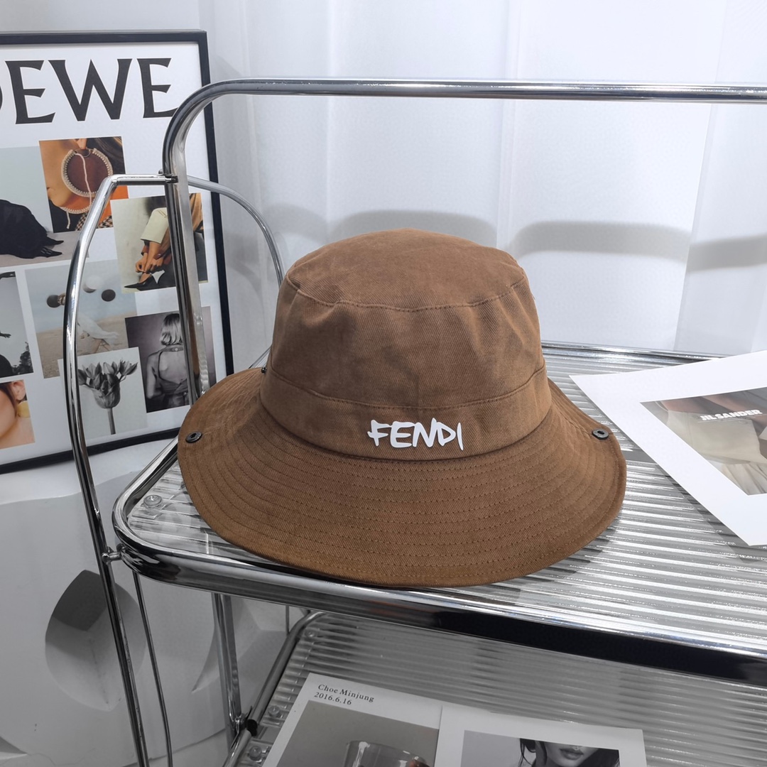 FENDI(フェンディ)フィッシャーマンズハット-BRAND OFF