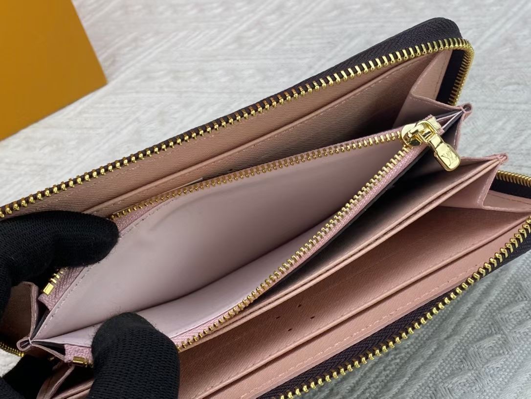 LOUIS VUITTON（ルイヴィトン）Vivian 財布 M60017-BRAND OFF